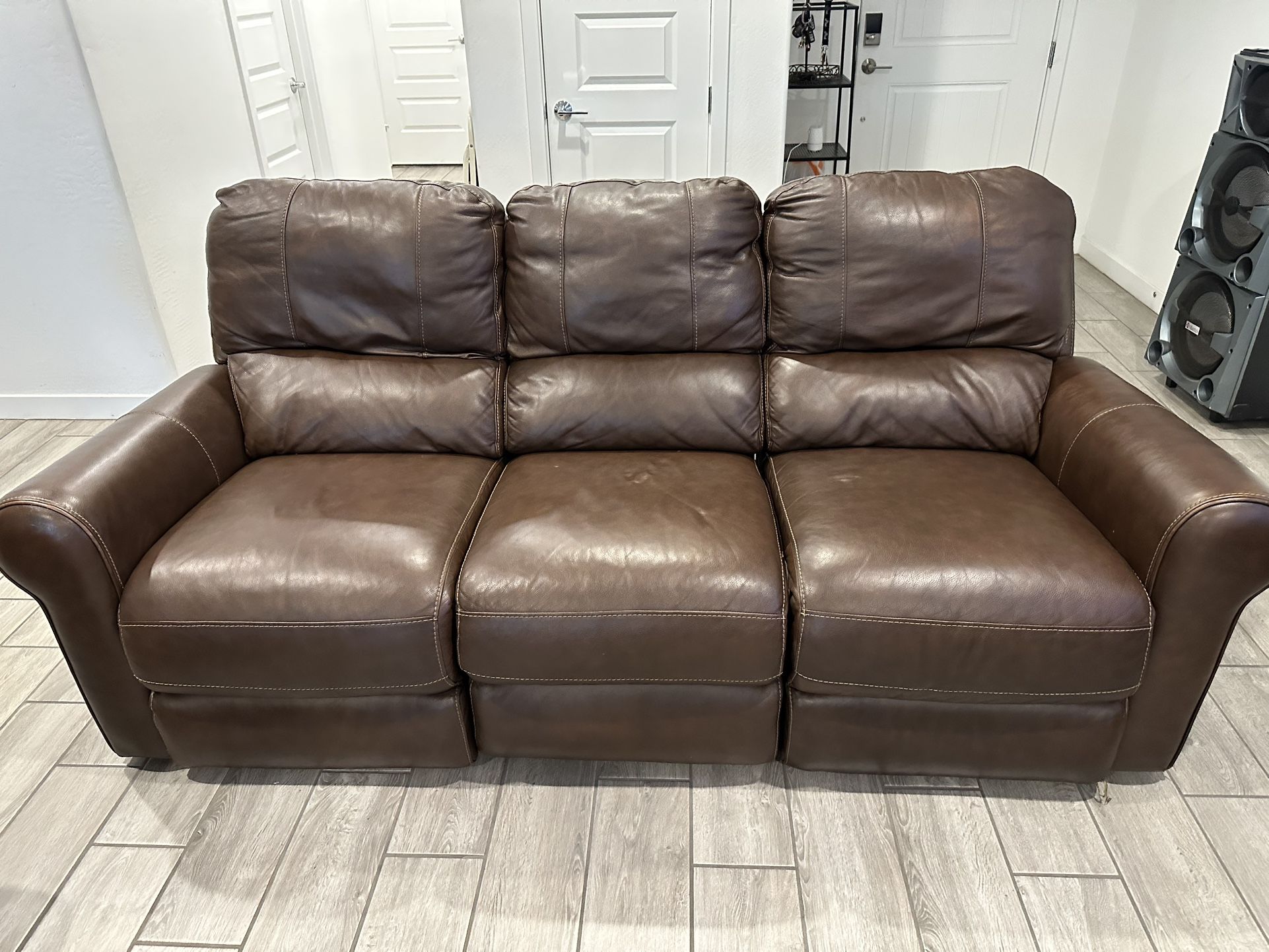 Leather Recliner Sofas 