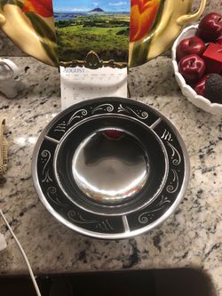 Lenox spyro Black Metal serveware large serving bowl