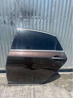 2017 2018 2019 2020 Genesis G80 Sedan Left Driver Side Rear Door Complete OEM