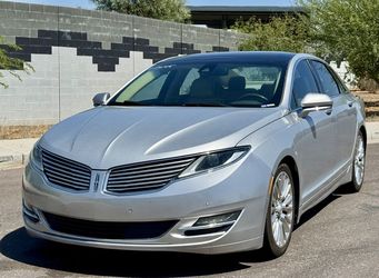 2013 Lincoln MKZ 4 Door Sedan