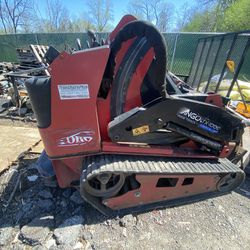 Toro Dingo 2018 Tx1000 Wide Track Diesel & Attachements