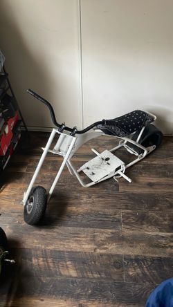 stretched motovox