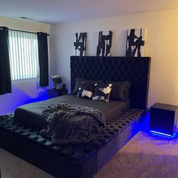 Black Queen/King Bed - ASK FOR THE PRICE 