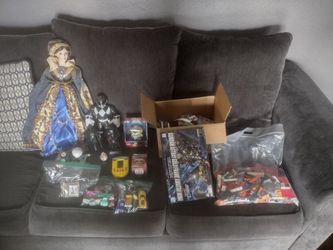 Mixed Toy and Collectible Lot