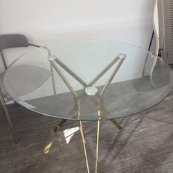 Round Glass Table 