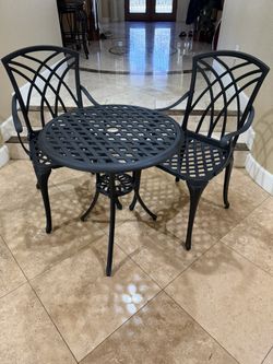 Bistro Set Cast Aluminum 2 Chairs With Armrests & Table With Umbrella Hole 
