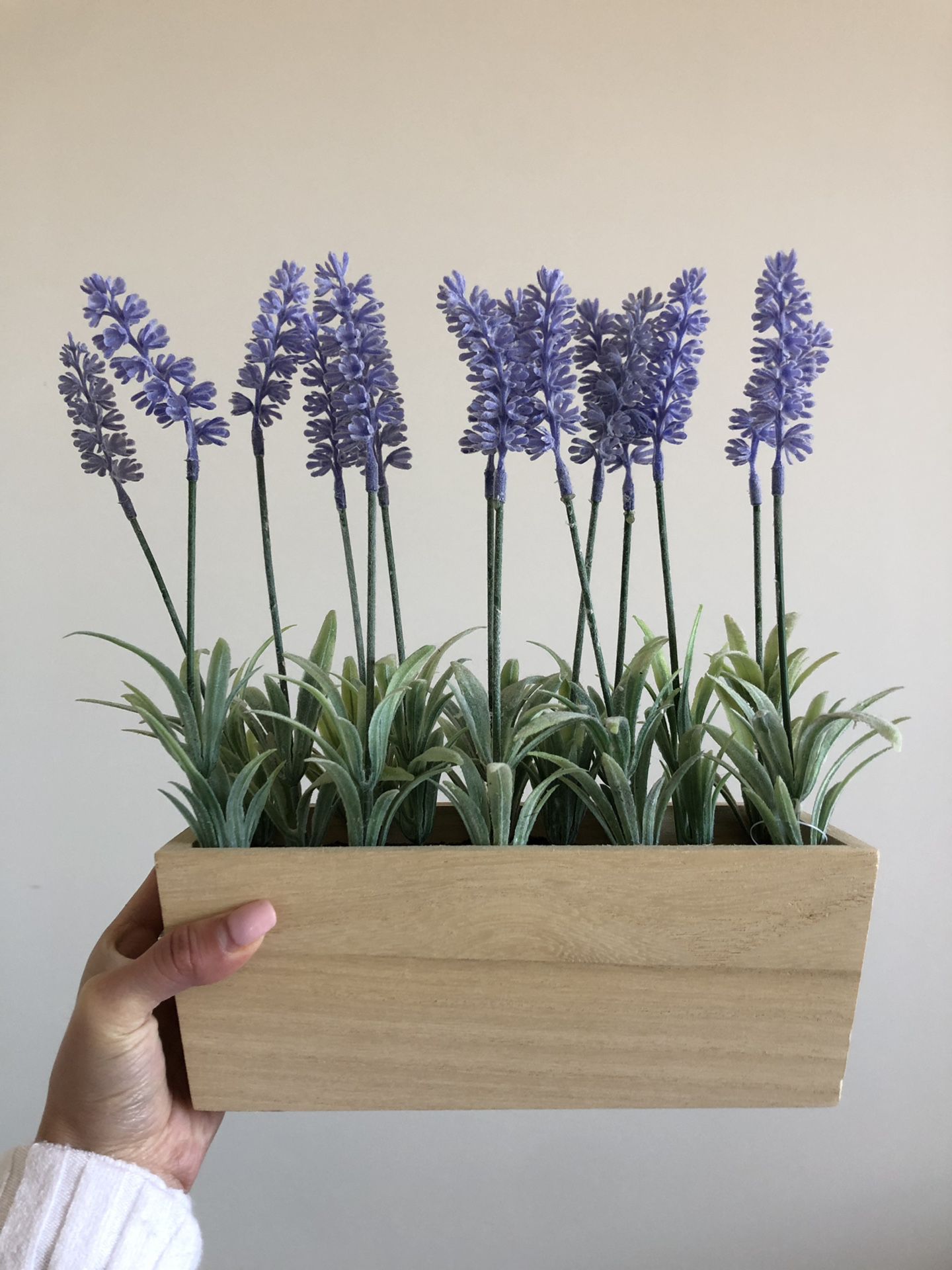 Fake lavender plant decor