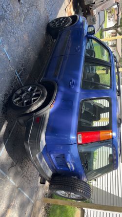 2001 Honda cr-v AWD 5 speed manual 162k $2600