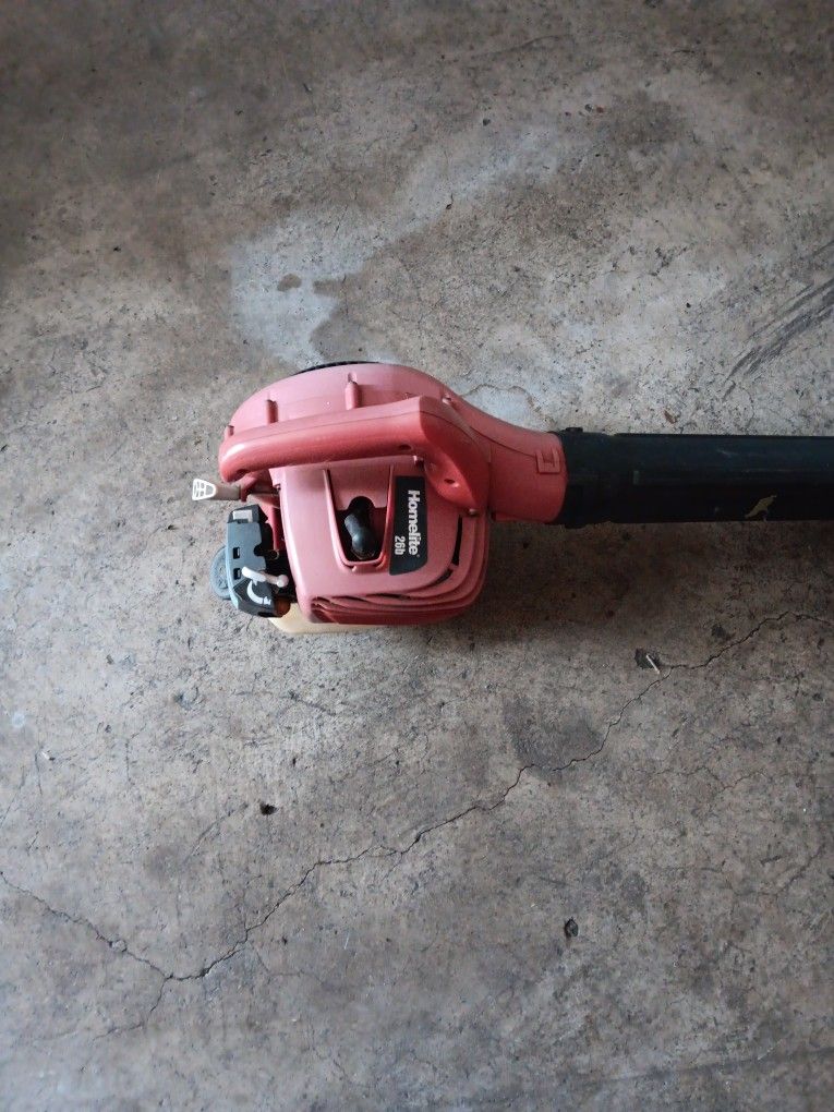 Leaf Blower
