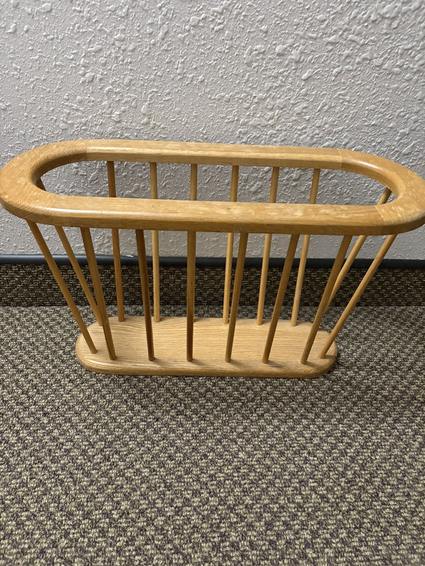 Wooden Magazine Rack 
