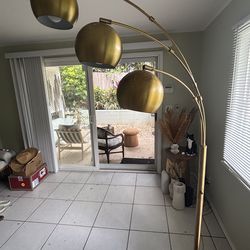 Floor Lamp - brass
