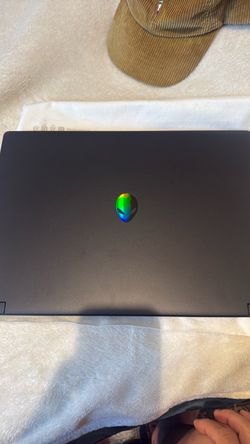 Alienware laptop open box never setup 2k. Display