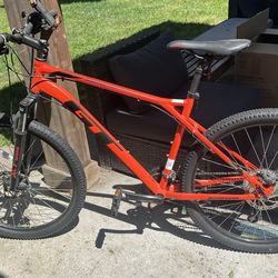 GT Mountain Bike