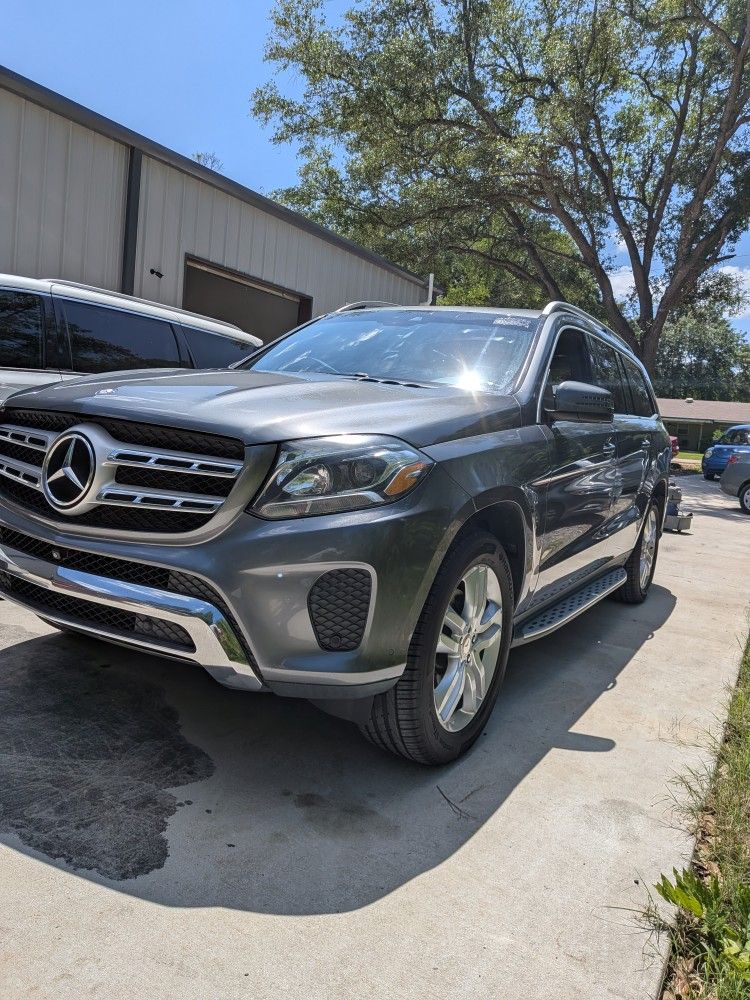 2017 Mercedes-Benz GLS 450