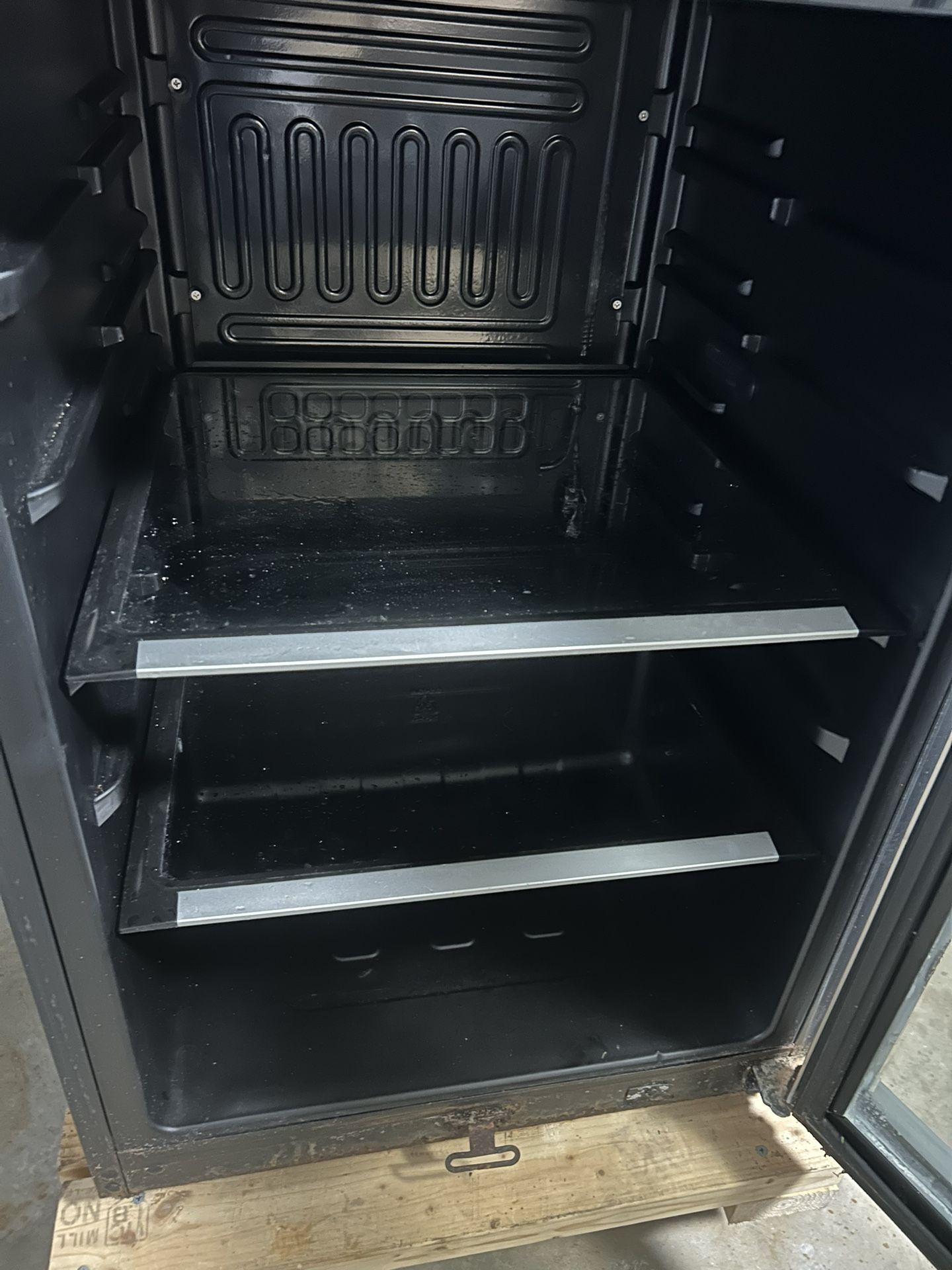 Smalll Fridge/ Wine Cooler