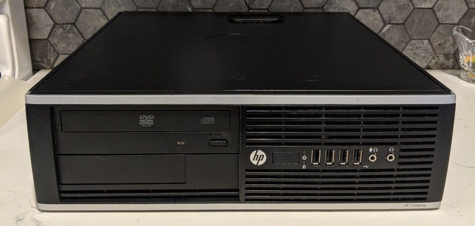 HP Compaq Elite 8300 Desktop PC 