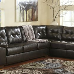 Alliston Chocolate RAF Sectional

