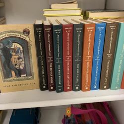 Lemony Snicket - Hardcover Collectors Set - 11 Books Beautiful Condition