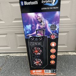 Bluetooth Dolphin Speaker