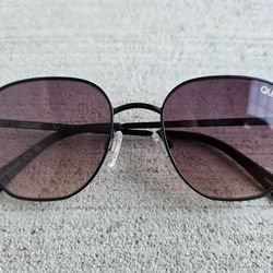 QUAY Australia BIG TIME Sunglasses – Black Frame Gradient Lens 54 ▢ 19 145 (New, No Tags)