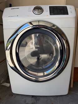 Samsung Front-Load Dryer with Steam