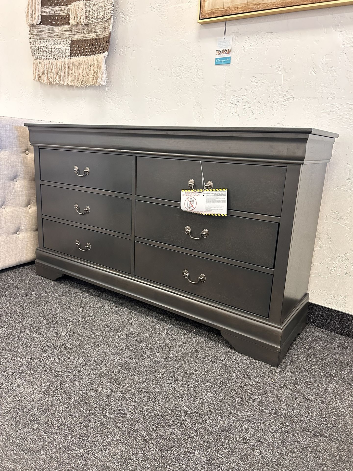 Grey Dresser 