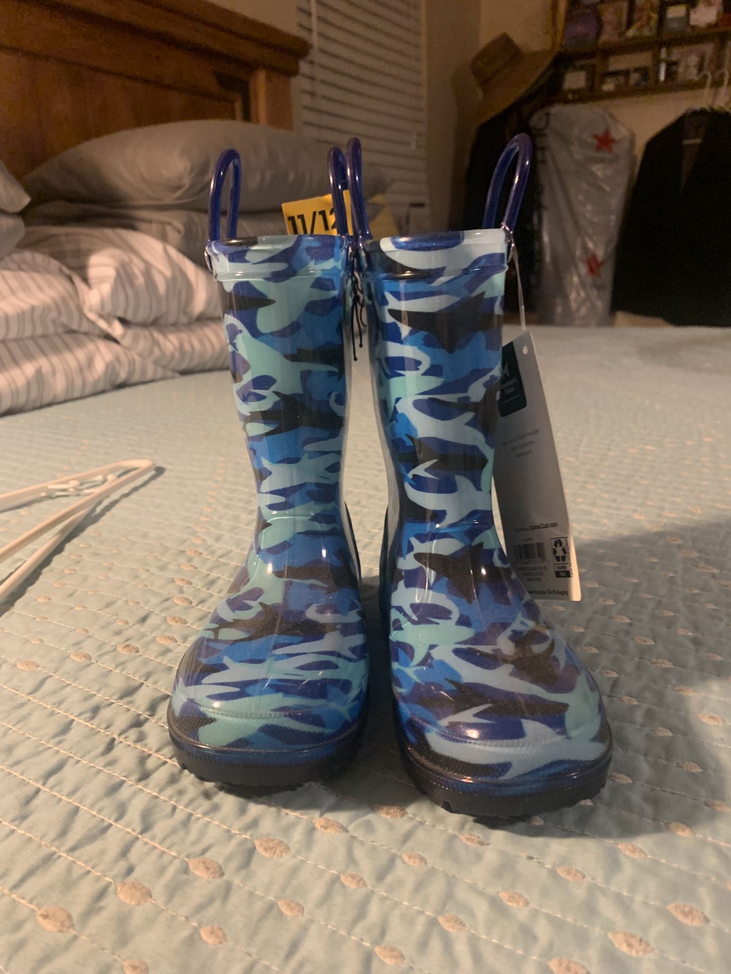 Kids Light Up Rain Boots