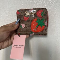 BNWT Juicy Couture Strawberry Wallet
