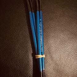 Filbert Paint BRUSHES Size 8 