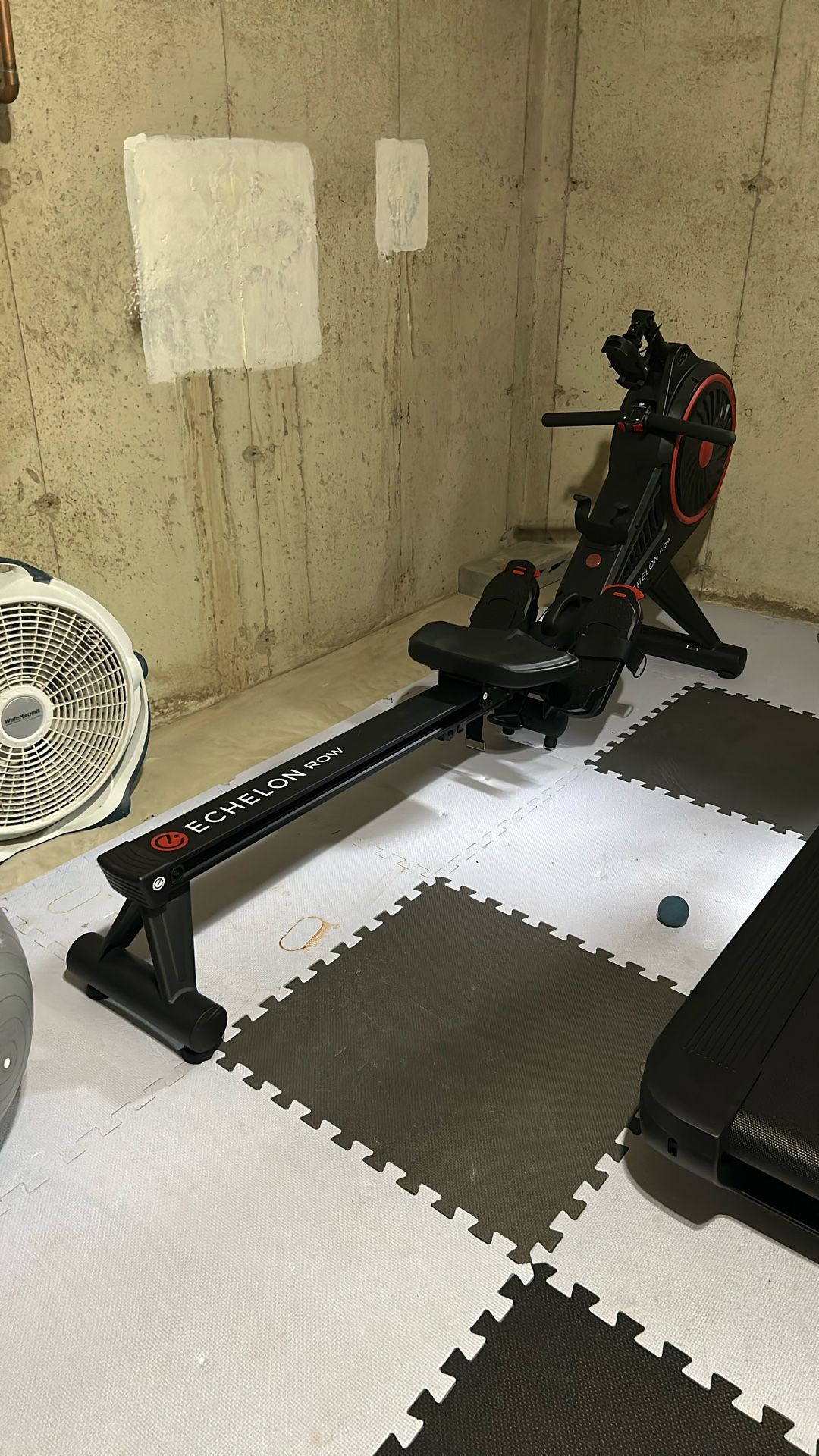 Echelon Rower
