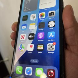 Perfect Working Condition. Screen Has Cracked 