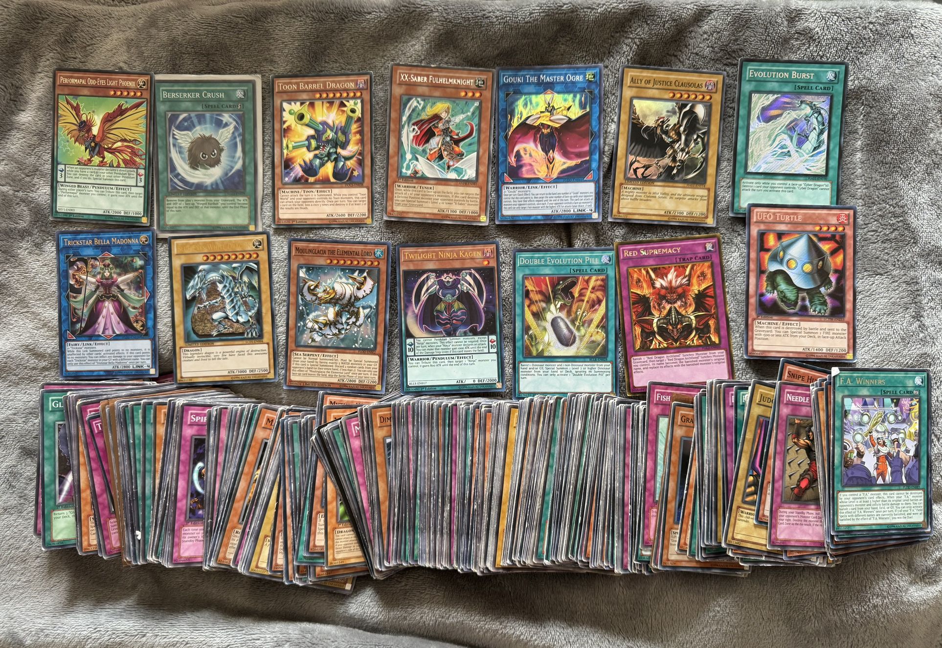 477 Yu-Gi-Oh! Cards