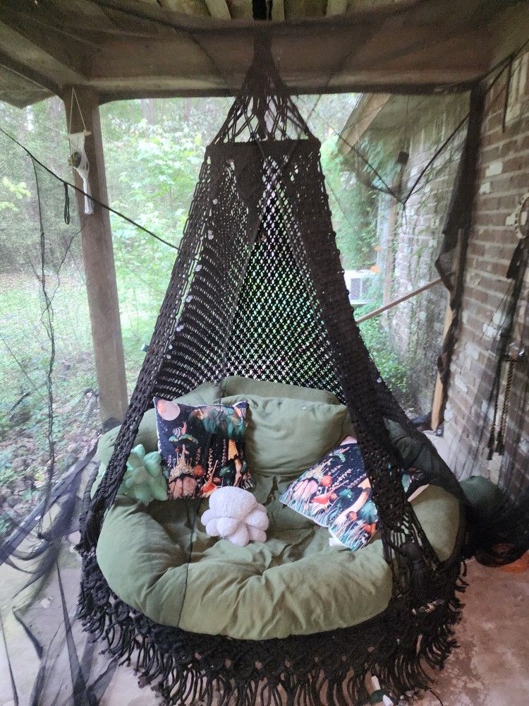 Double Macrame Swing