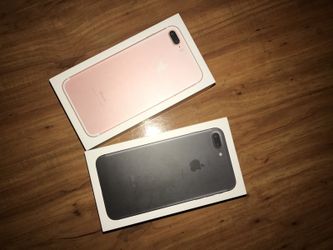 2 Brand new iPhone 7 Plus 32gb sprint