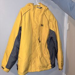 MEN’S RAIN JACKET 