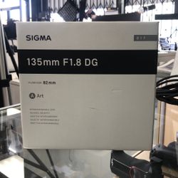 Sigma 135mm F1.8 DG