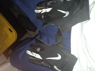 Nike NFL football gloves