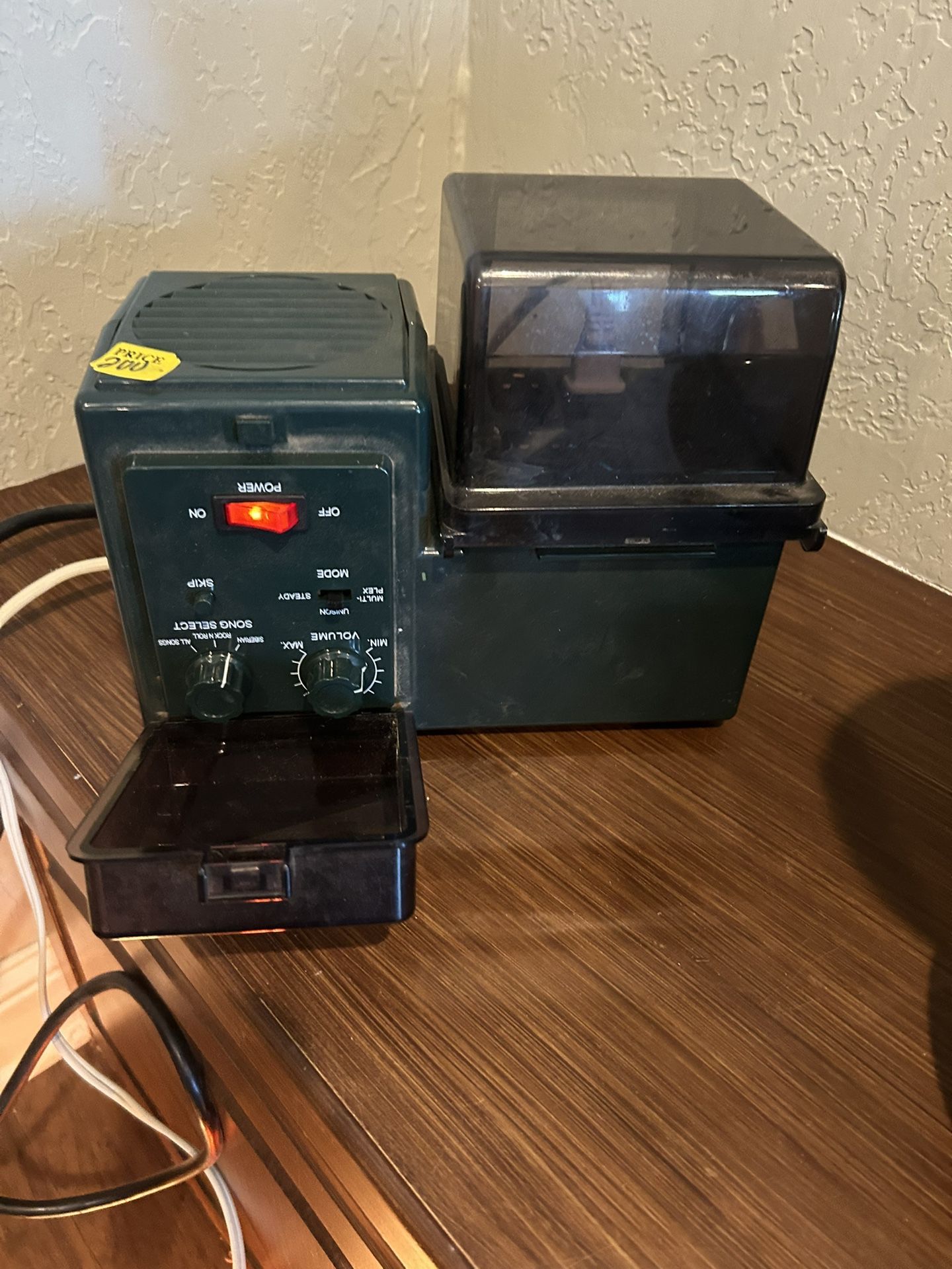 Mr. Christmas Music Box