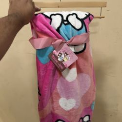 Hello Kitty Blanket