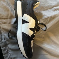 New Balance 327