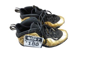 Nike Cj6741-002 Gold