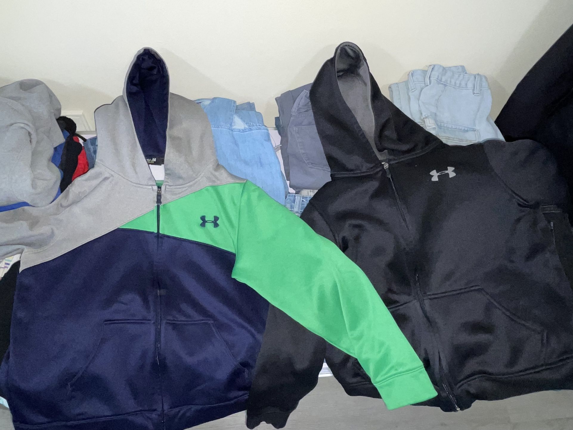 Under Armour Hoodies (2)