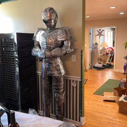 7ft Medieval Metal Suit And Armor