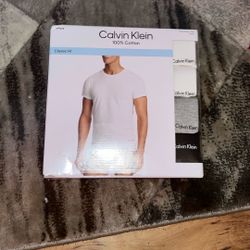 Ck Tshirts Large