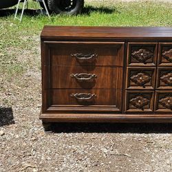 Dresser And Nightstand 