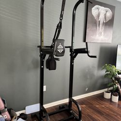 Pull Up Bar Station, 450LBS Stable Pull Up Dip Station for Home Gym Strength Training Equipment 