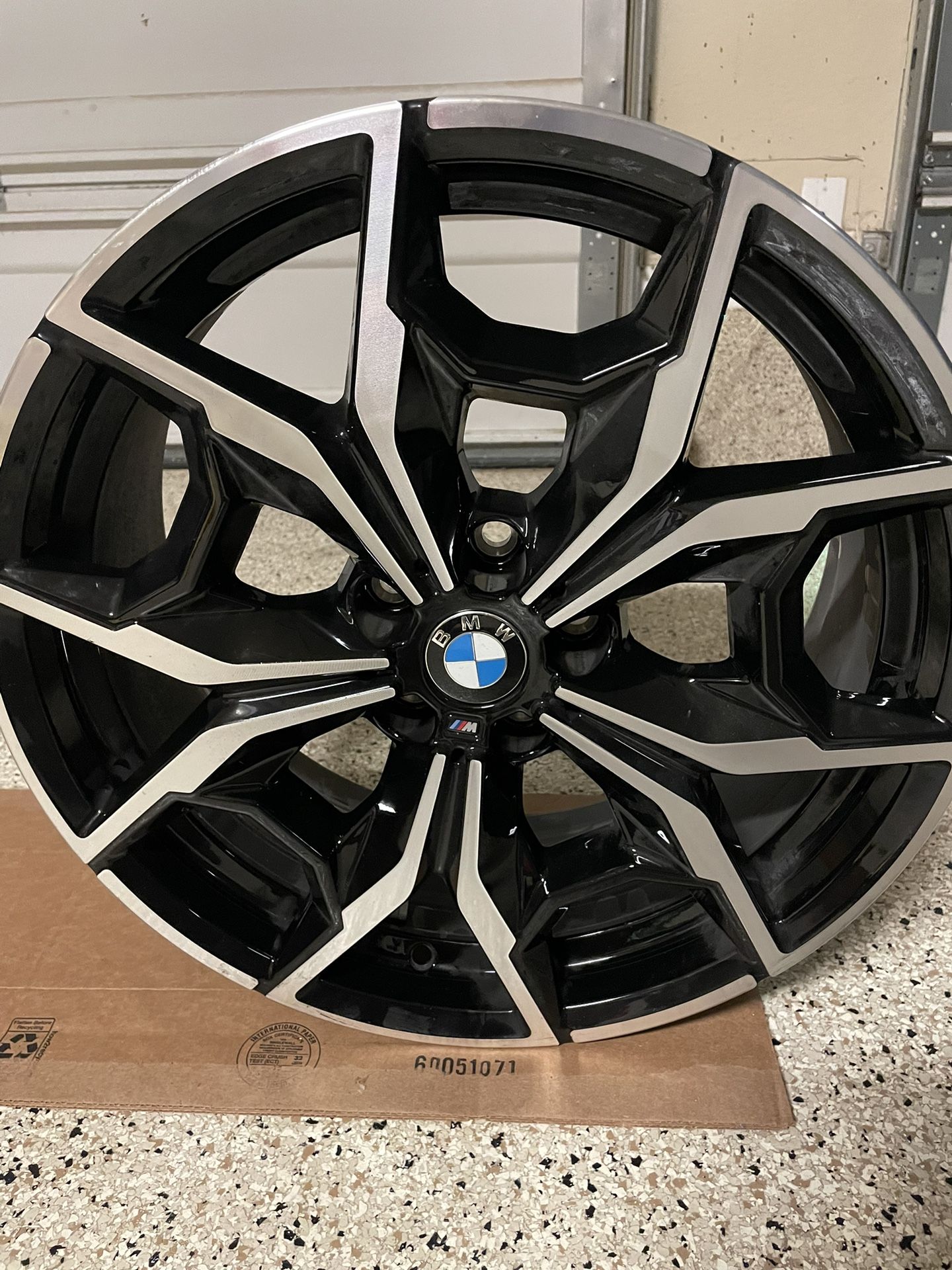 BMW X3 2023 19” OEM 887m Wheel Rim