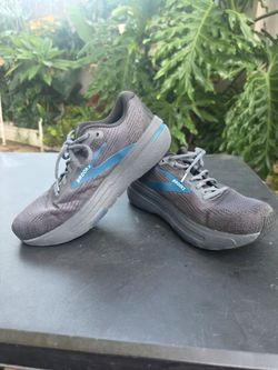 Brooks Running Sneakers Gray Blue size11man