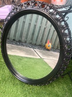 Black (XL) Victorian wall mirror