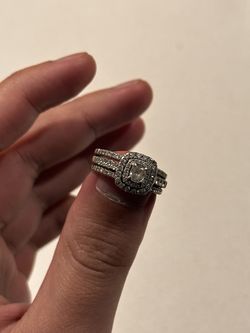 Double Wedding Band 18K White Gold and Diamond